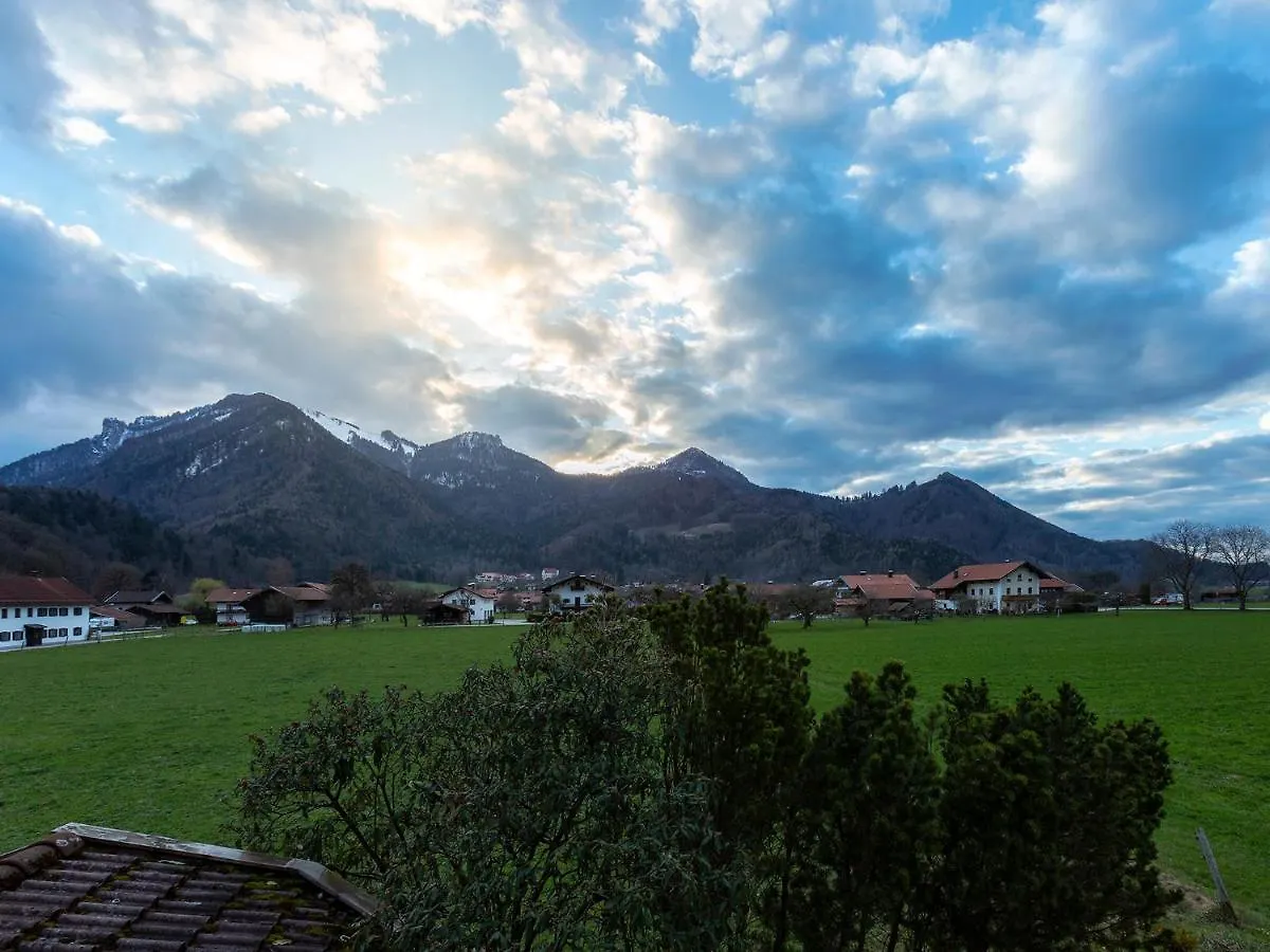 Gaestehaus Weissenbacher-Ferienwohnungen Marquartstein