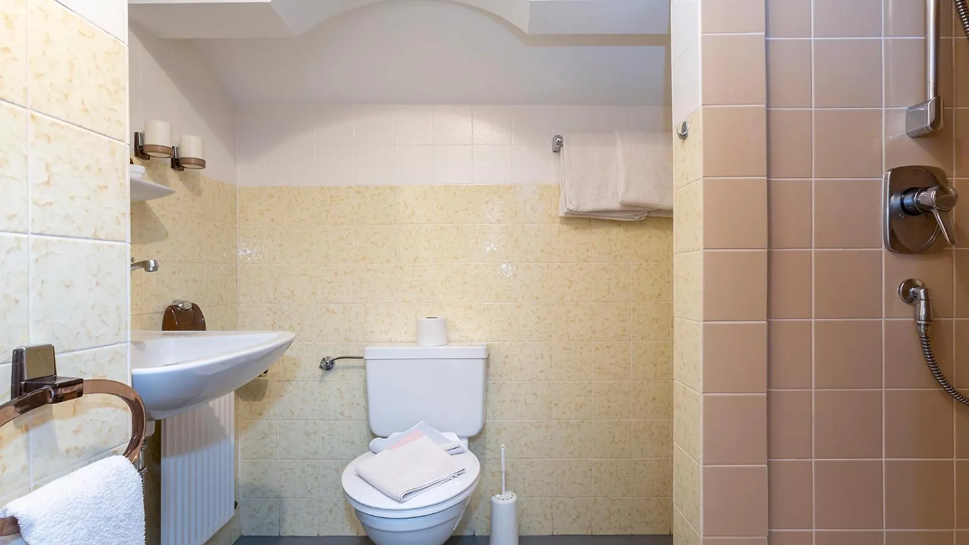 Appartement Gaestehaus Weissenbacher-Ferienwohnungen Marquartstein