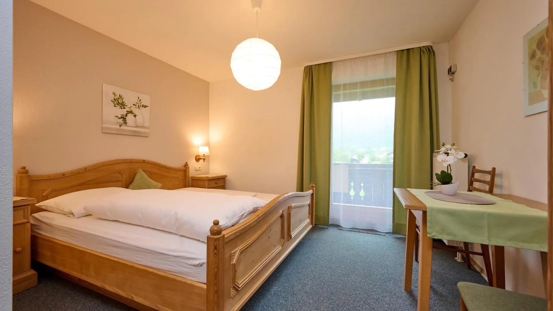 Gaestehaus Weissenbacher-Ferienwohnungen Marquartstein 0*,  Duitsland