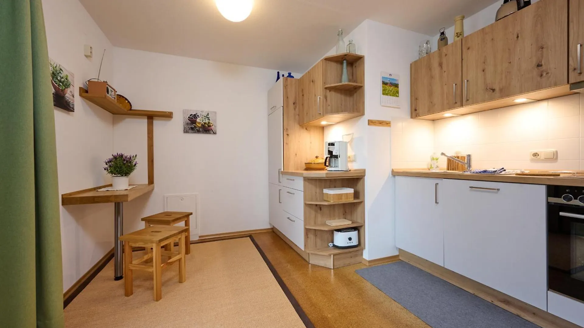 Apartment Gaestehaus Weissenbacher-Ferienwohnungen Marquartstein Germany