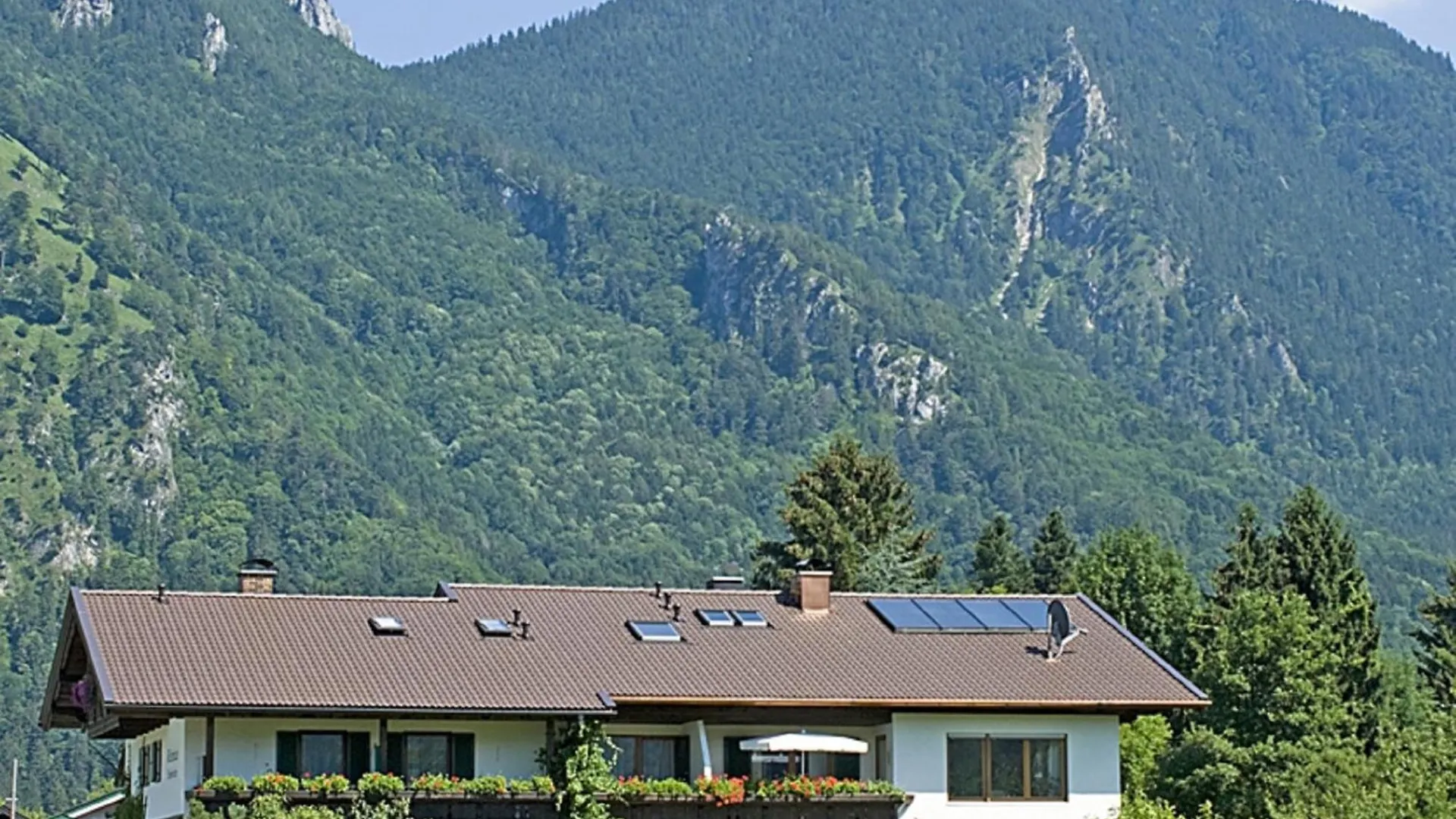 Gaestehaus Weissenbacher-Ferienwohnungen Marquartstein