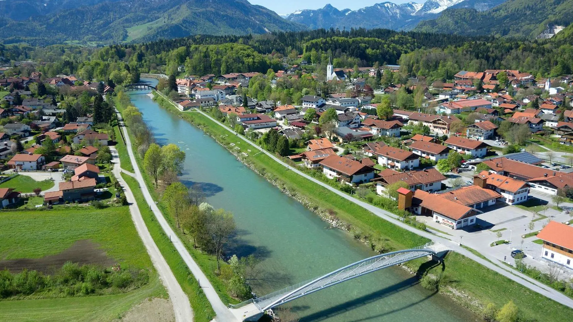 Gaestehaus Weissenbacher-Ferienwohnungen Marquartstein Appartement